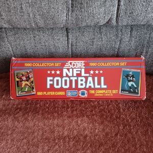 Score NFL Football 1990 Collector Set - Red